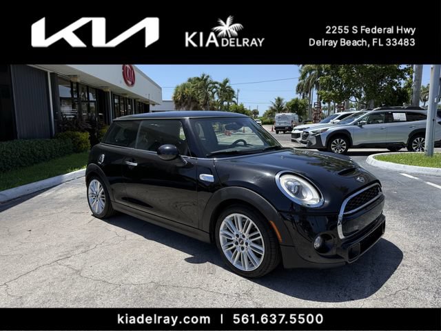 Used 2018 MINI Cooper S FWD image 1