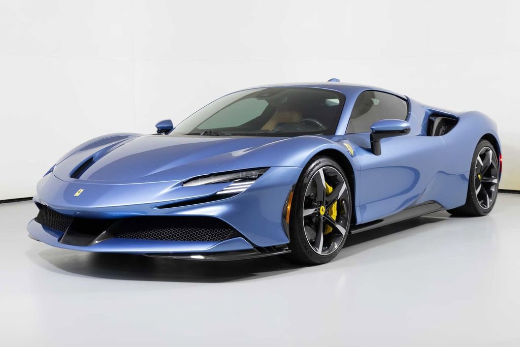Used 2022 Ferrari SF90 Stradale image 11