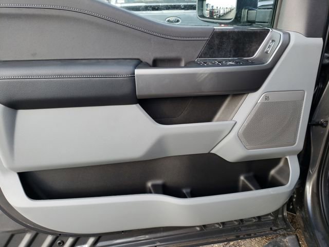 New 2026 Ford F450 XLT w/ XLT Premium Package image 19