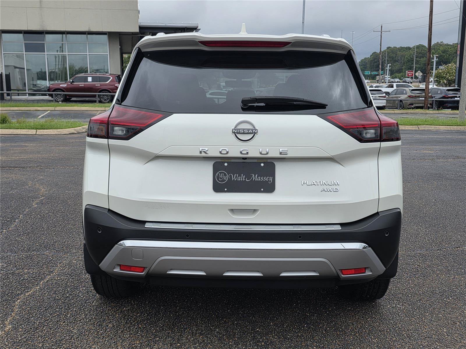 Used 2023 Nissan Rogue Platinum w/ Platinum Premium Package AWD/4WD image 6