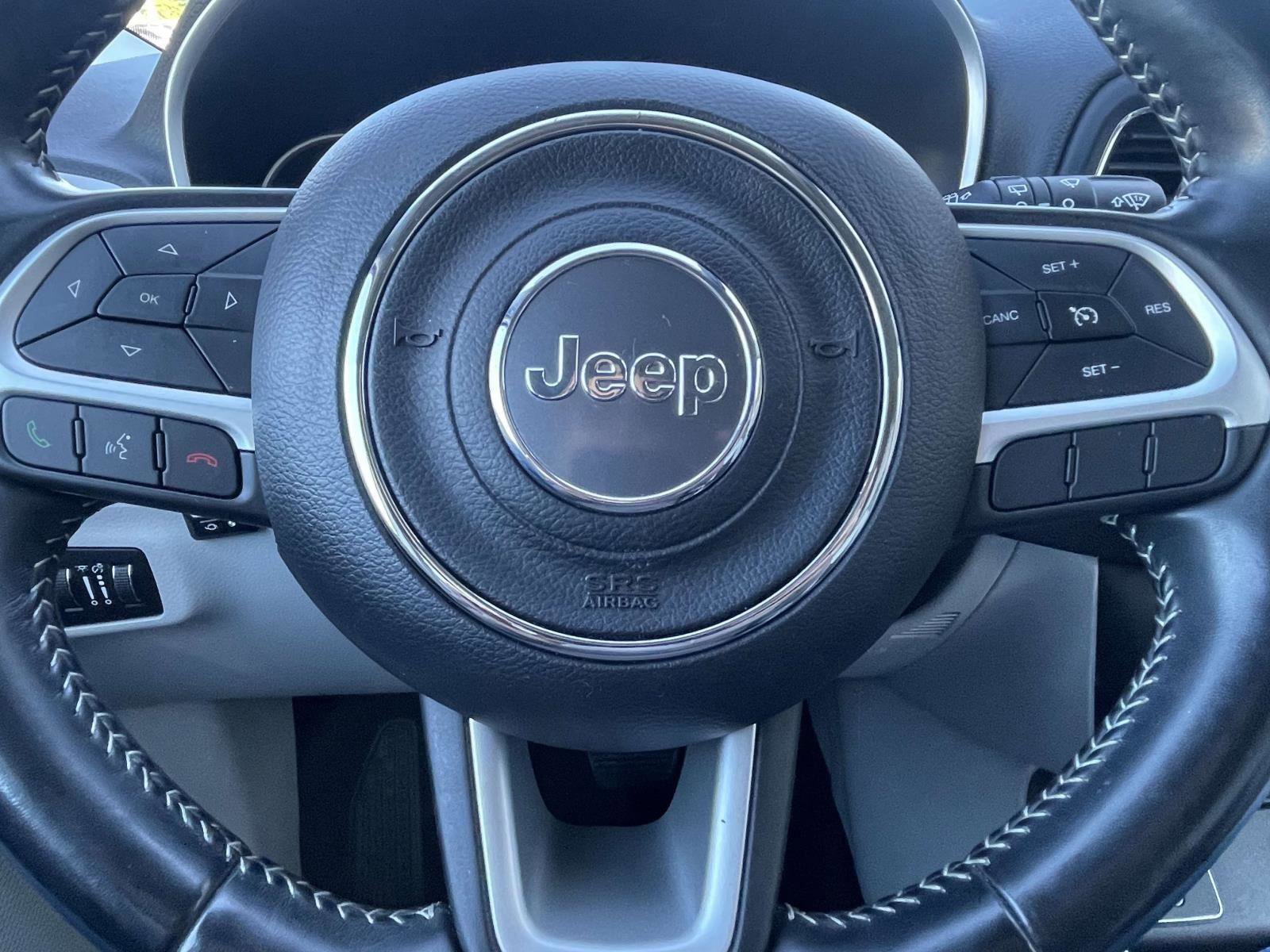Used 2020 Jeep Compass Latitude FWD image 14