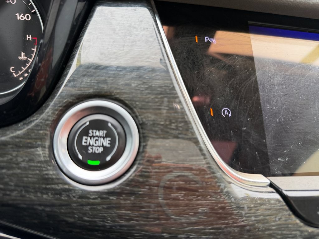 Used 2021 Cadillac XT6 Premium Luxury FWD image 20