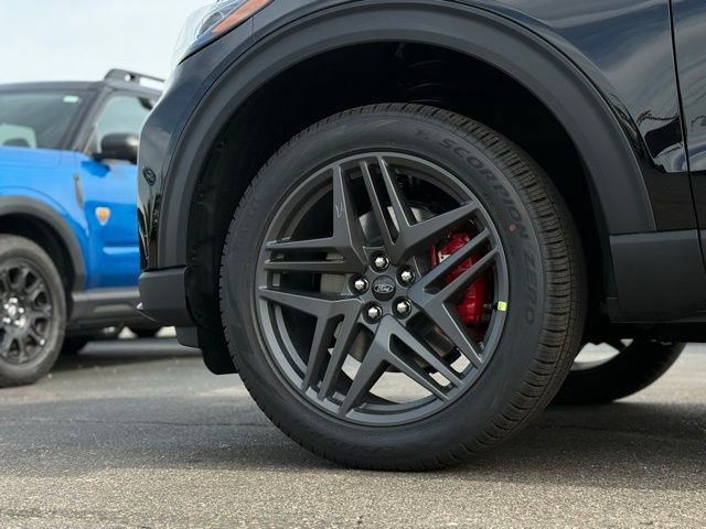 New 2026 Ford Explorer ST-Line w/ ST-Line Street Pack AWD/4WD image 47