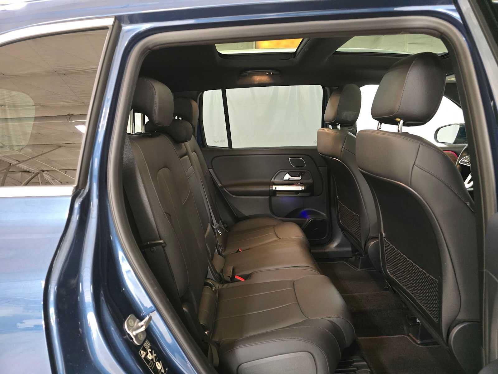 Used 2023 Mercedes-Benz GLB 250 4MATIC image 12