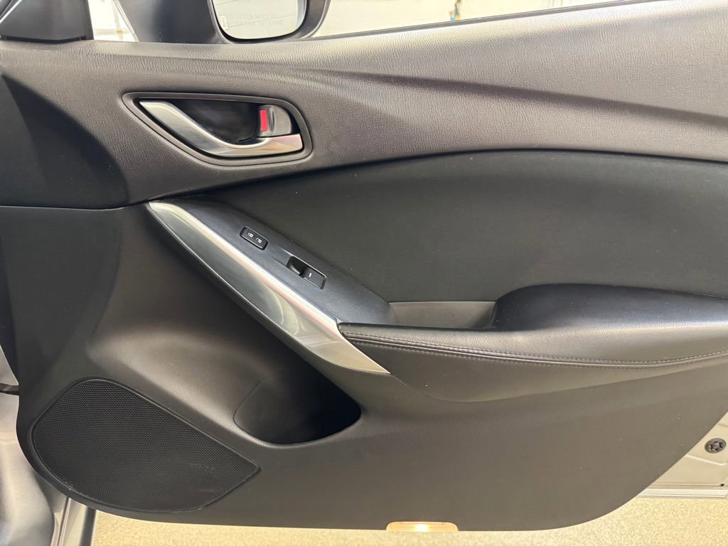 Used 2015 MAZDA MAZDA6 Sport FWD image 24