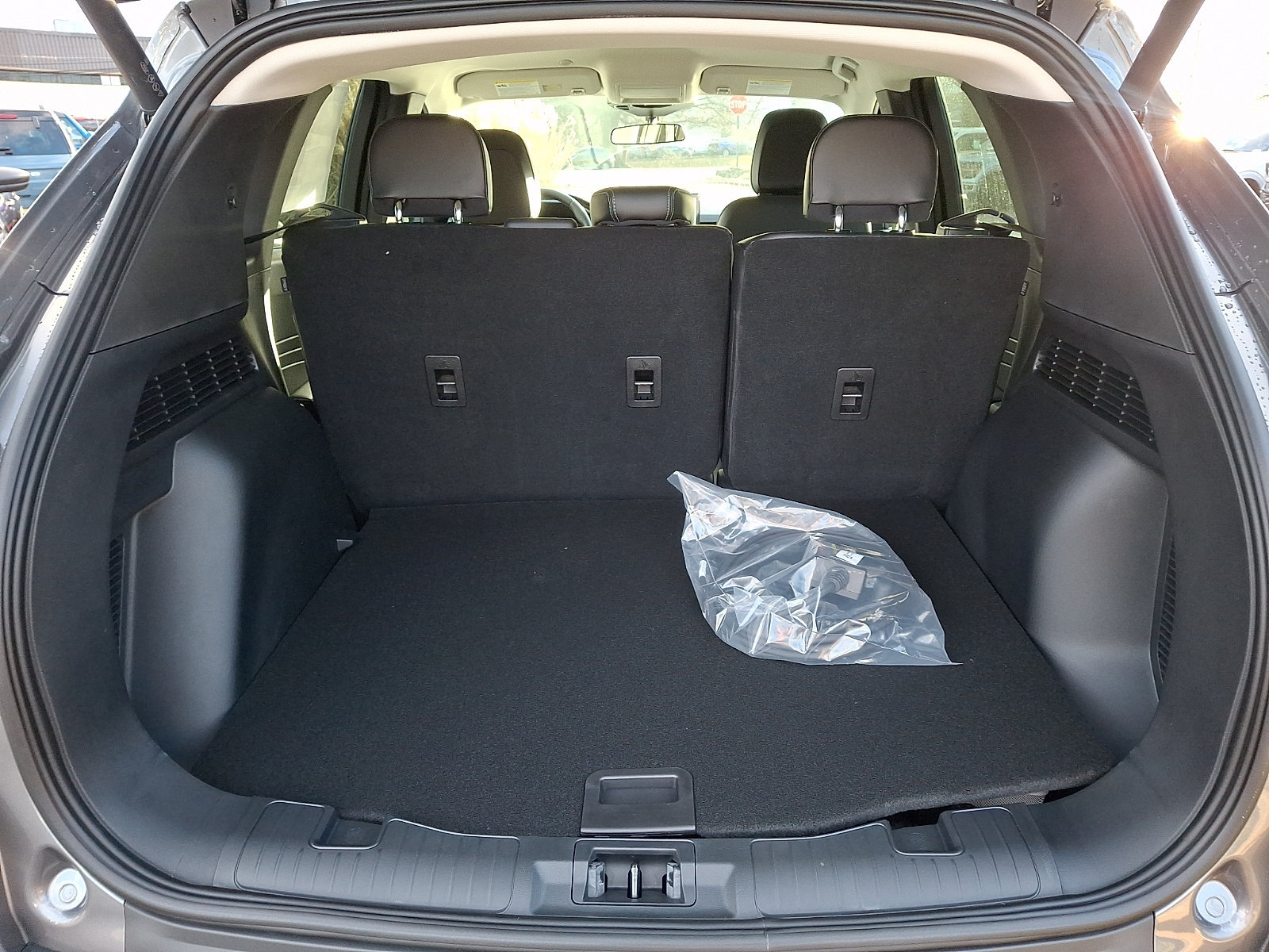 New 2026 Ford Escape SE w/ Class II Trailer Tow Package FWD image 20