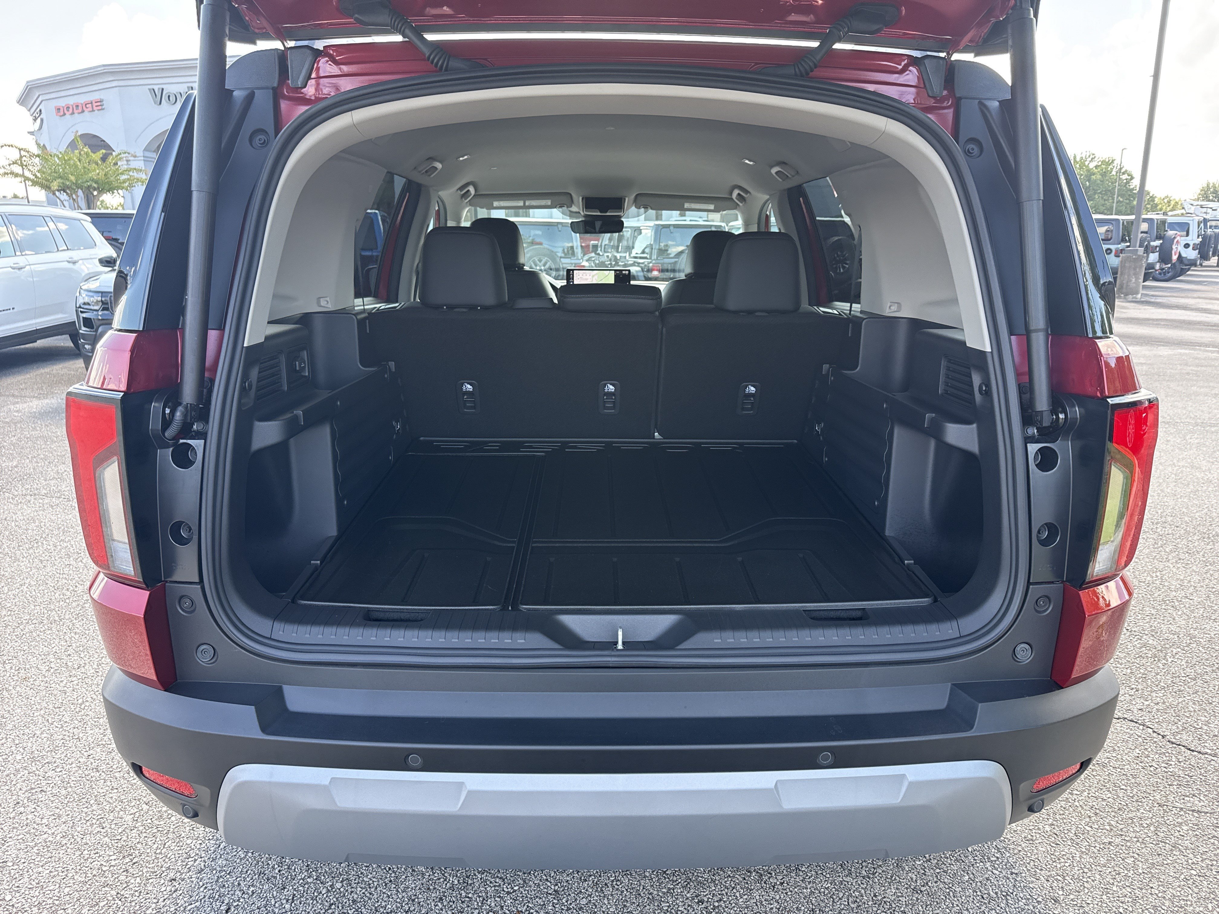 Used 2026 Honda Passport RTL image 19