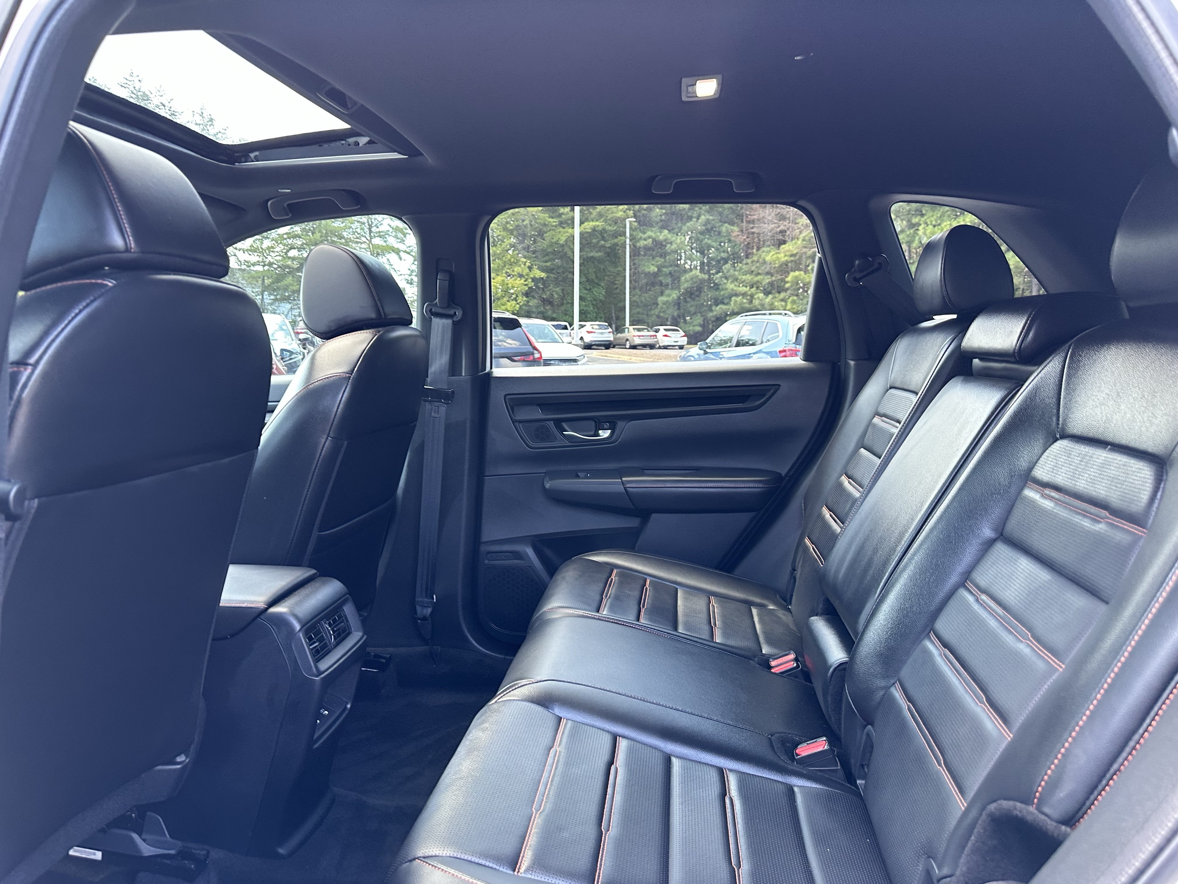 Used 2025 Honda CR-V Sport-L image 39