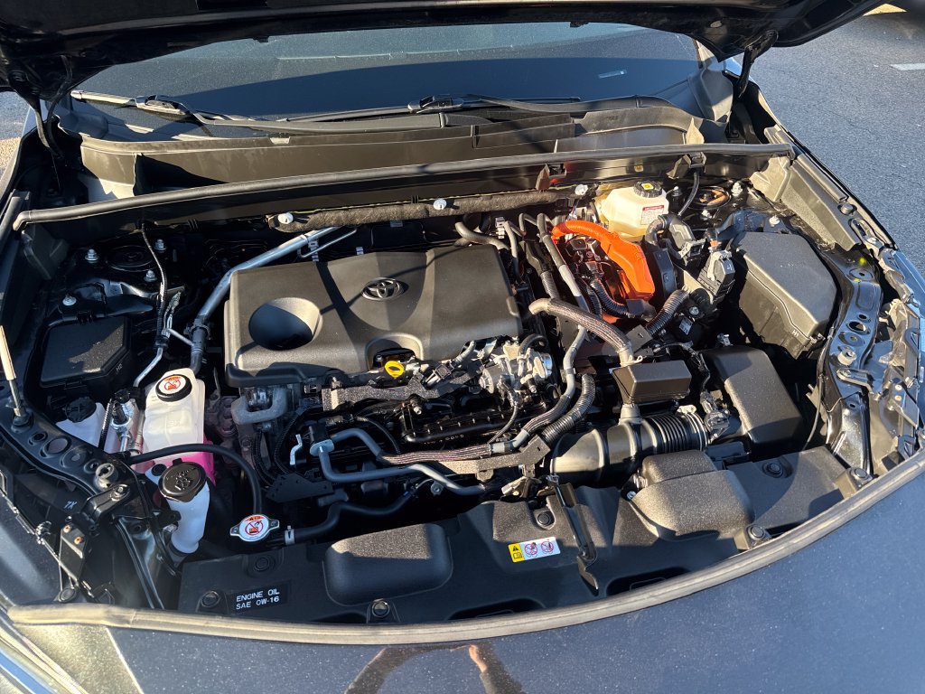 Used 2023 Toyota Venza XLE AWD/4WD image 47