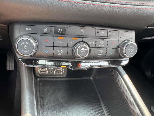 Used 2024 Dodge Durango GT image 13