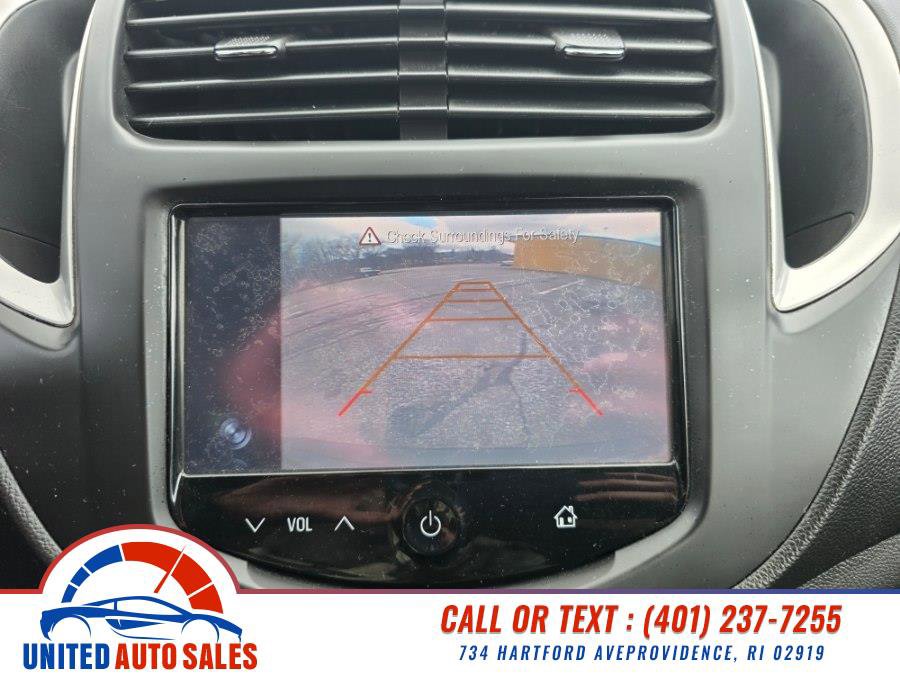 Used 2015 Chevrolet Trax LS image 19