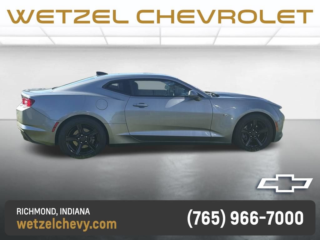 Used 2023 Chevrolet Camaro LT RWD image 2