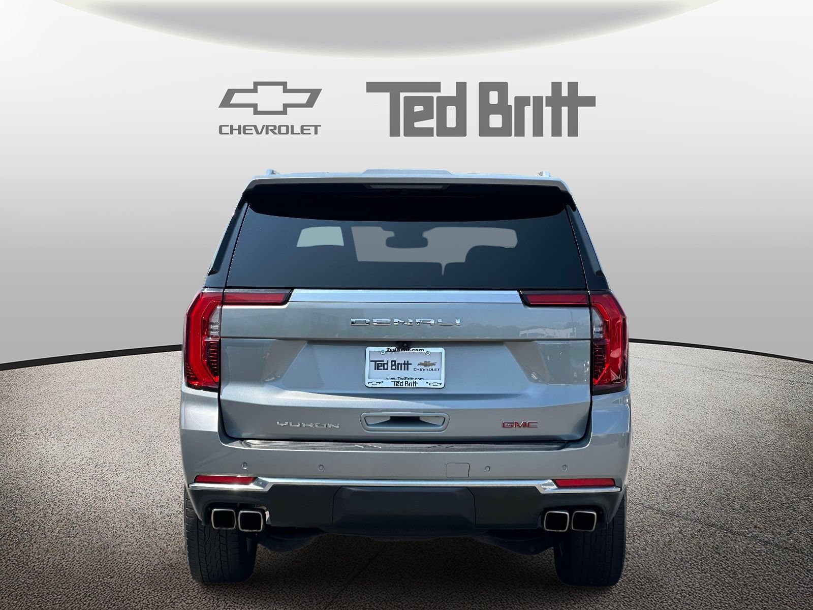 Certified 2025 GMC Yukon Denali AWD/4WD image 5