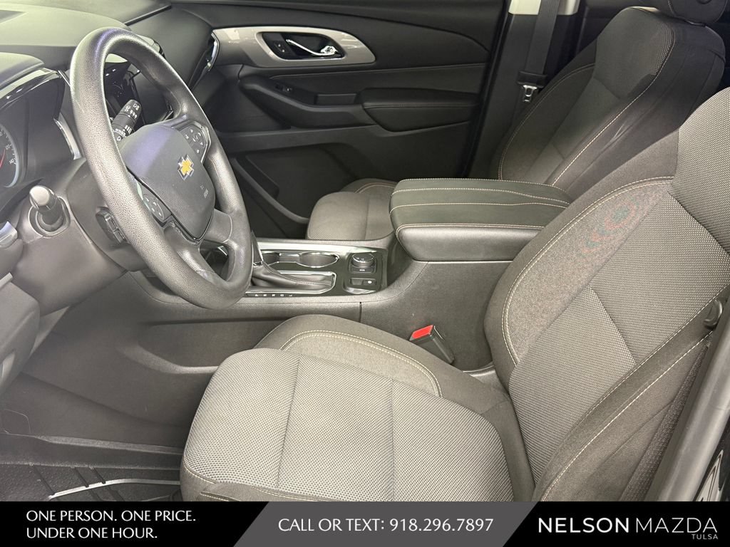 Used 2019 Chevrolet Traverse LS FWD image 16