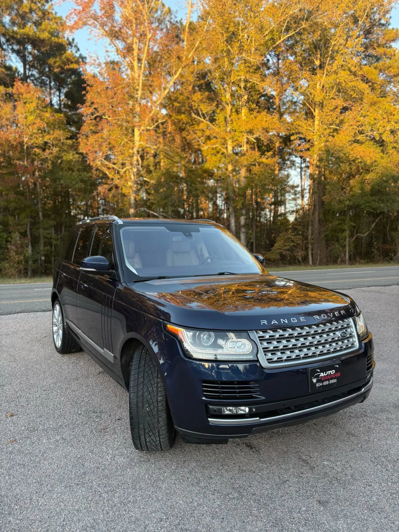 Used 2015 Land Rover Range Rover Supercharged AWD/4WD image 11