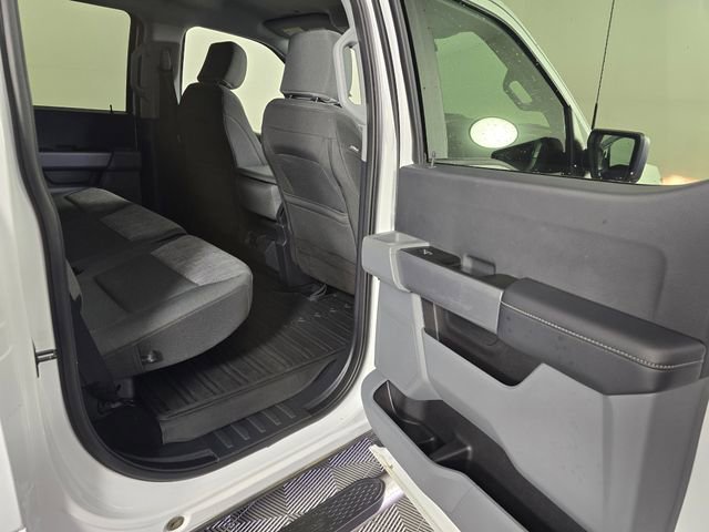 Used 2022 Ford F150 XLT w/ Trailer Tow Package image 14