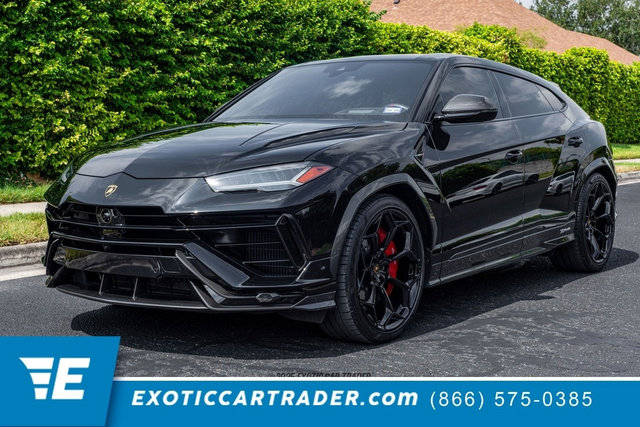 Used 2023 Lamborghini Urus Performante