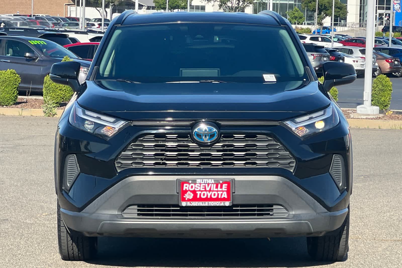 Certified 2022 Toyota RAV4 XLE AWD/4WD image 10