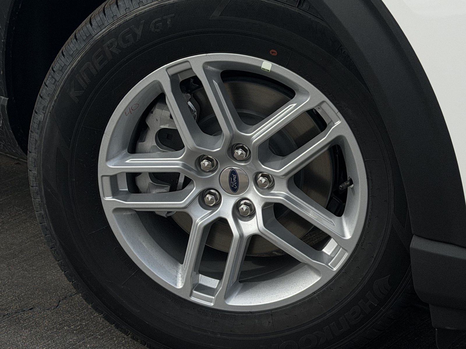 New 2027 Ford Explorer Active w/ Active Comfort Package RWD image 10