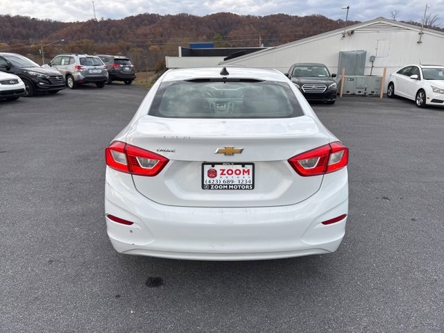 Used 2017 Chevrolet Cruze LS image 7