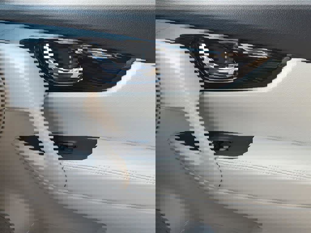 Used 2022 Nissan Rogue Sport SL image 19