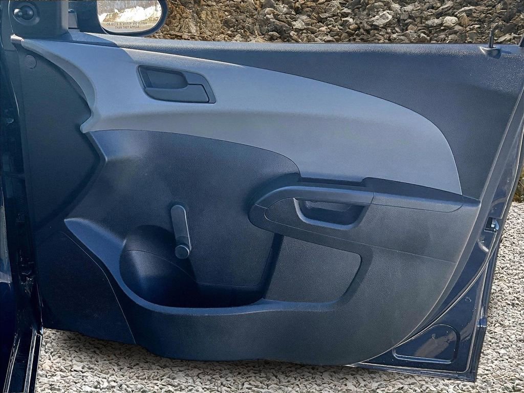 Used 2015 Chevrolet Sonic LS image 20