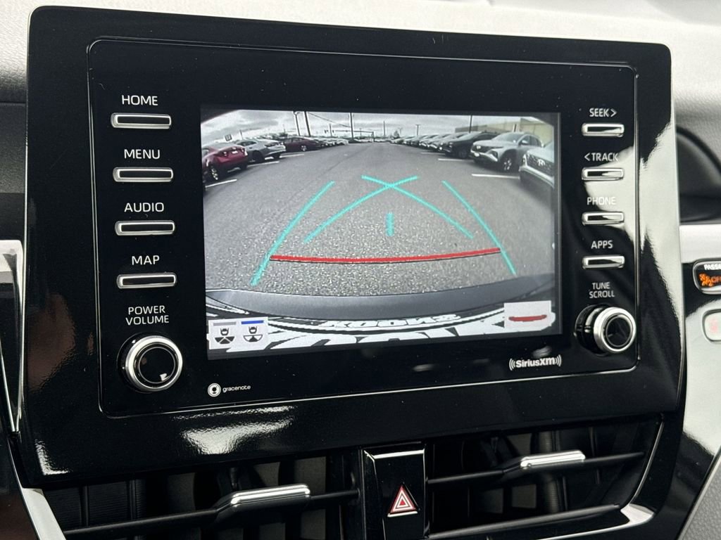 Used 2023 Toyota Camry SE image 19