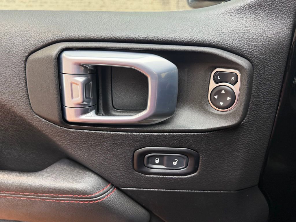 Used 2021 Jeep Wrangler Unlimited Rubicon image 21