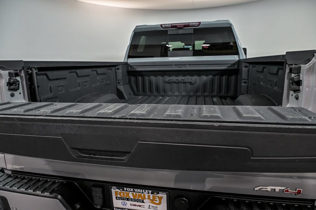 Used 2024 GMC Sierra 2500 AT4 w/ AT4 Premium Plus Package AWD/4WD image 13