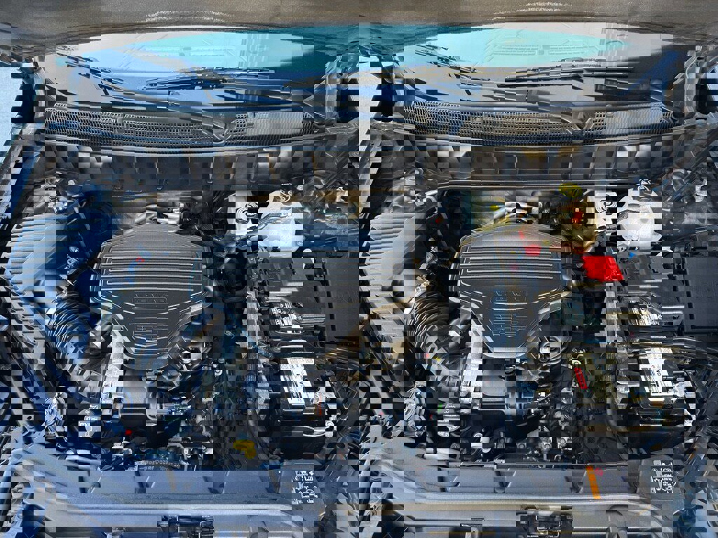 Used 2017 Cadillac XT5 Luxury w/ Driver Awareness Package image 35