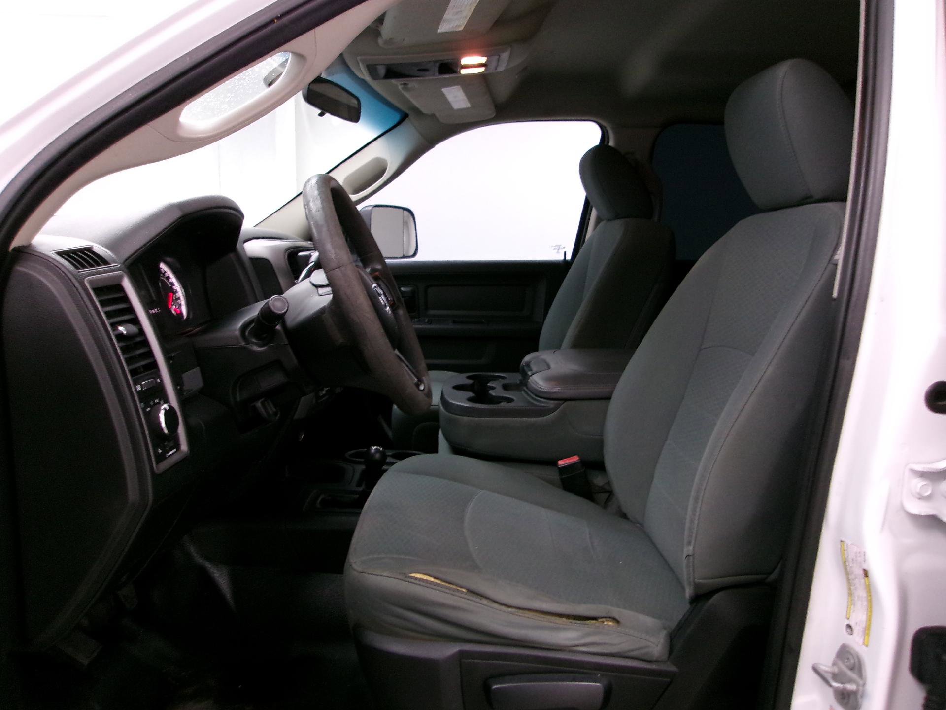 Used 2018 RAM 2500 Tradesman w/ Chrome Appearance Group image 9