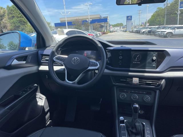 Used 2022 Volkswagen Taos SE FWD image 12