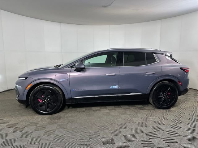 Used 2025 Chevrolet Equinox EV LT w/ Convenience Package image 6