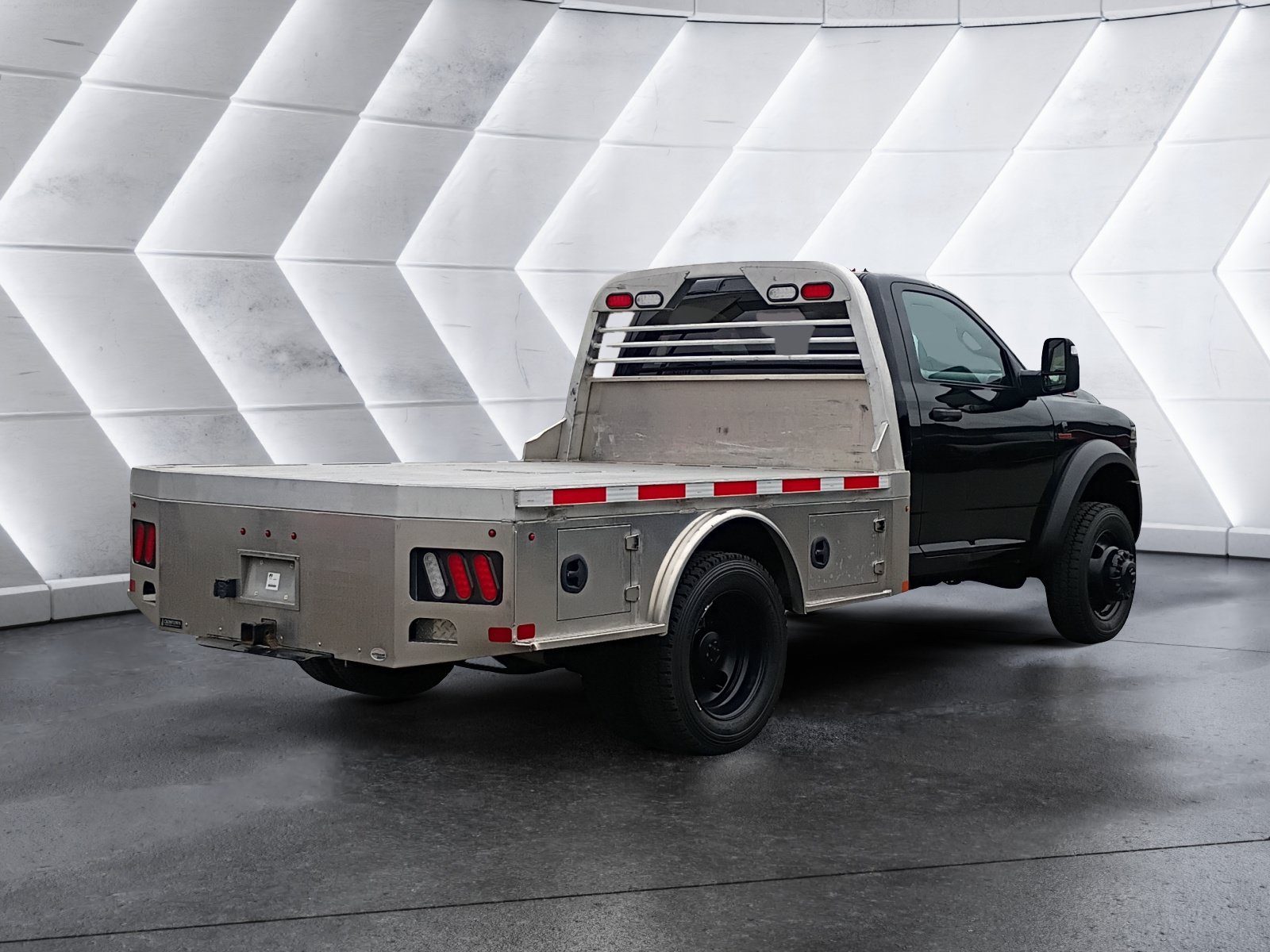 Used 2026 RAM 5500 Tradesman AWD/4WD image 6