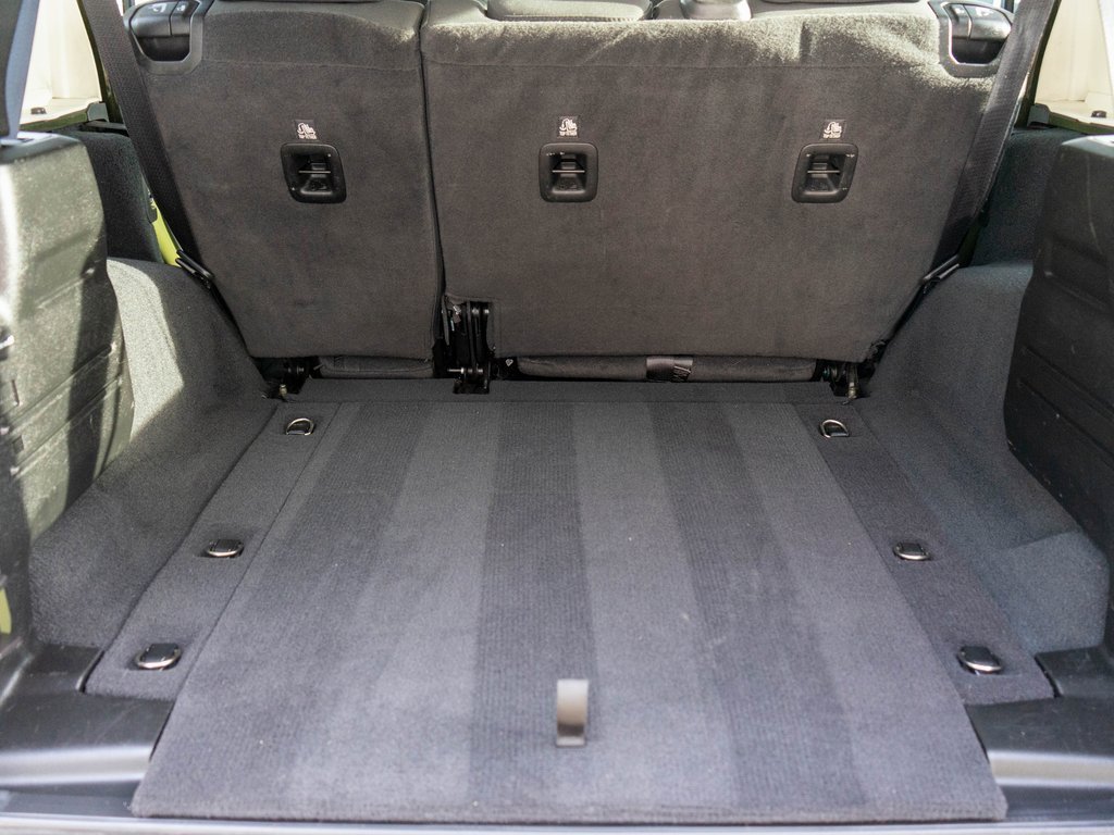 Used 2022 Jeep Wrangler Unlimited Sport image 31