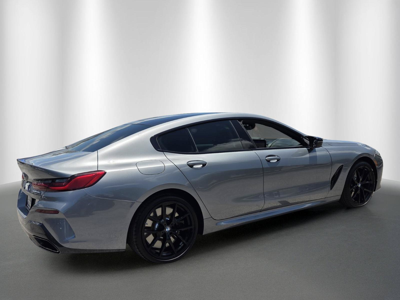 Used 2026 BMW M850i xDrive w/ M Sport Professional Package AWD/4WD image 7
