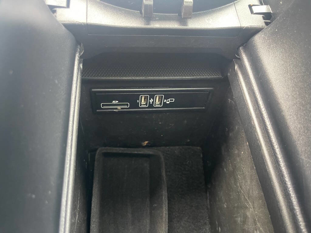 Used 2019 Mercedes-Benz GLC 300 4MATIC image 45