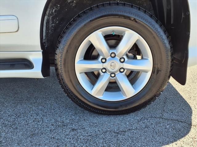 Used 2017 Lexus GX 460 w/ Navigation Package AWD/4WD image 23