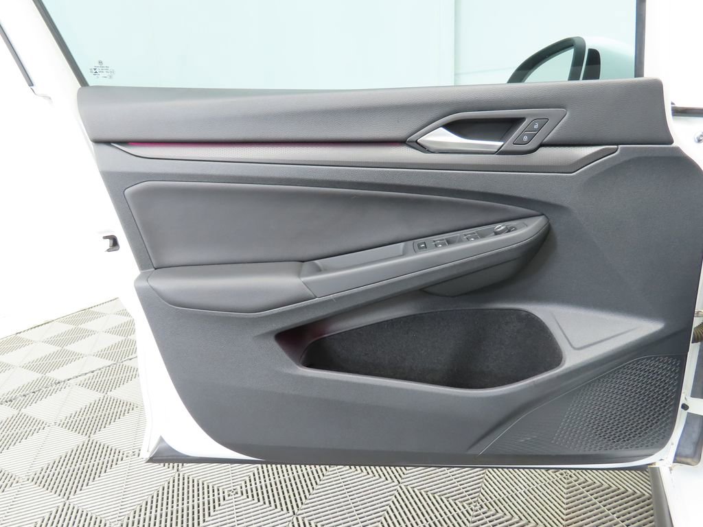 Used 2022 Volkswagen GTI Autobahn image 24