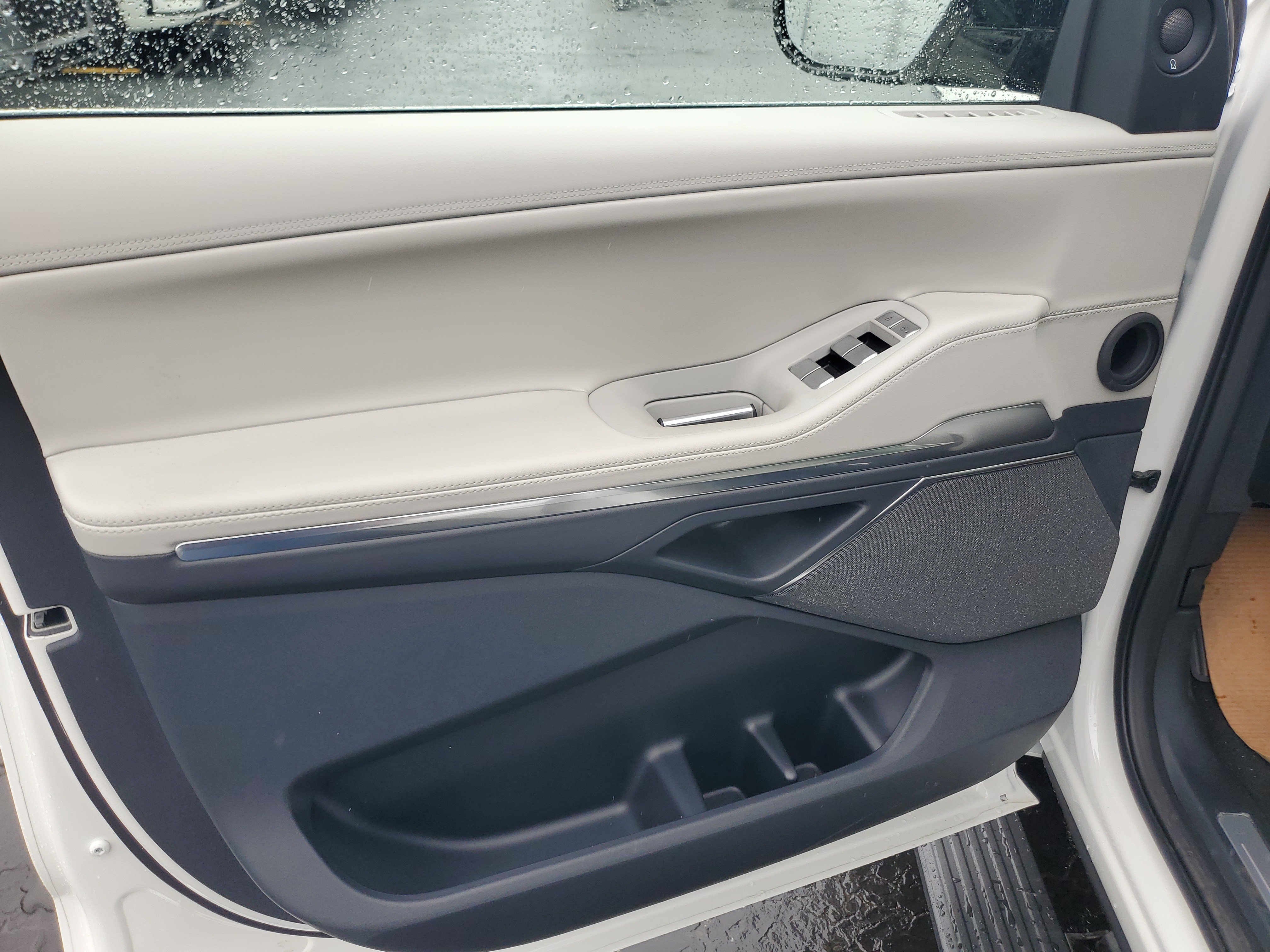 New 2026 Lincoln Navigator Reserve AWD/4WD image 8