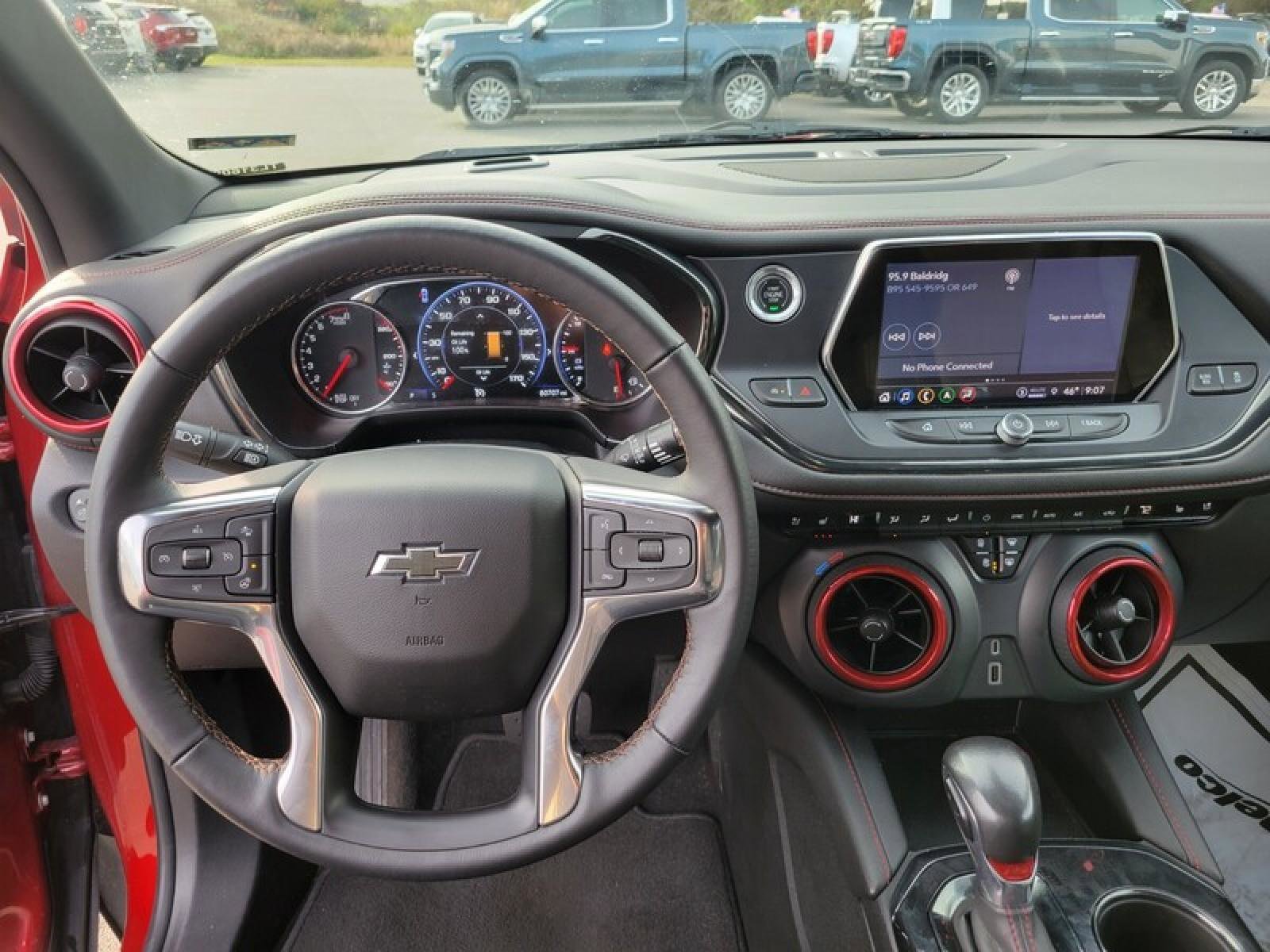 Used 2022 Chevrolet Blazer RS w/ Enhanced Convenience Package FWD image 10