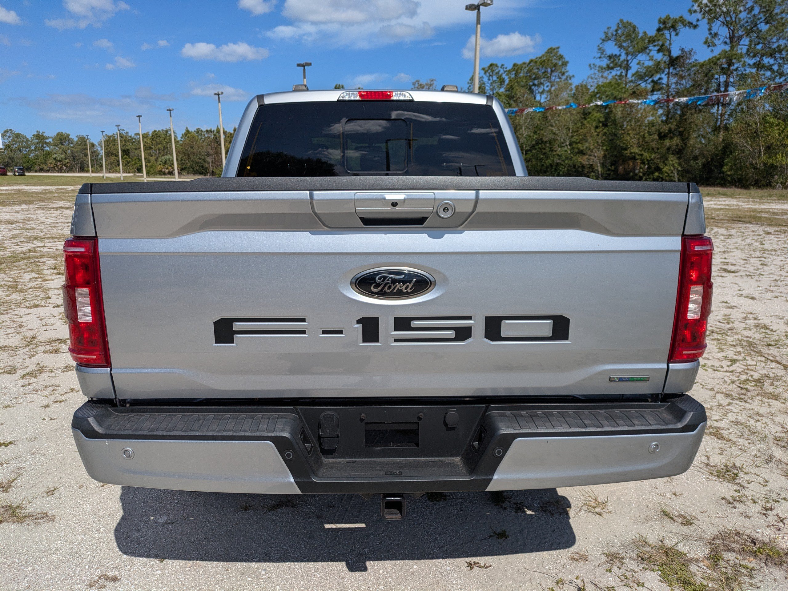 Used 2022 Ford F150 XLT w/ Equipment Group 302A High RWD image 5