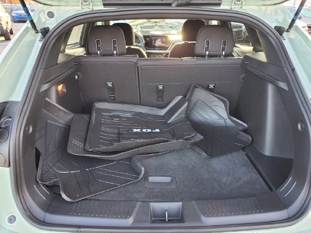 Certified 2024 Chevrolet Trax RS w/ Driver Confidence Package FWD image 10