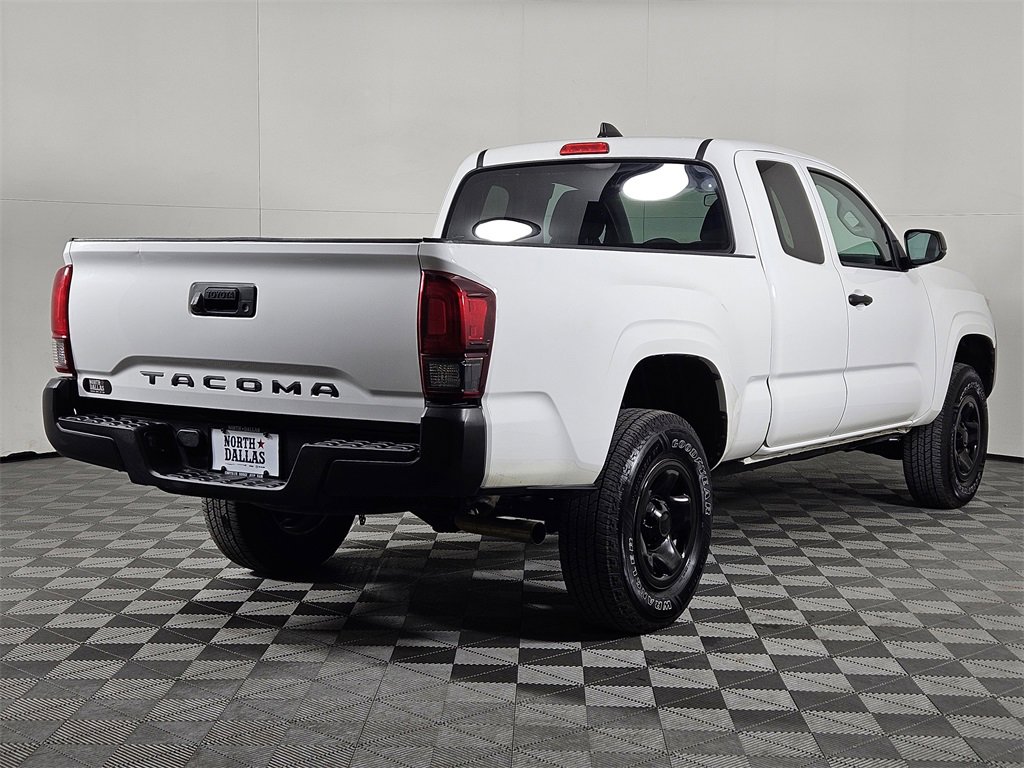 Used 2020 Toyota Tacoma SR image 5