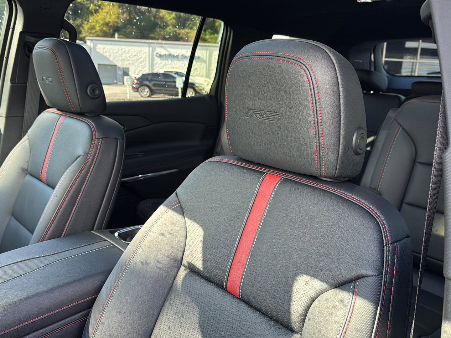 New 2026 Chevrolet Traverse RS image 25