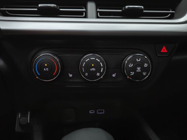 Used 2024 Chevrolet Trax RS w/ Driver Confidence Package FWD image 25
