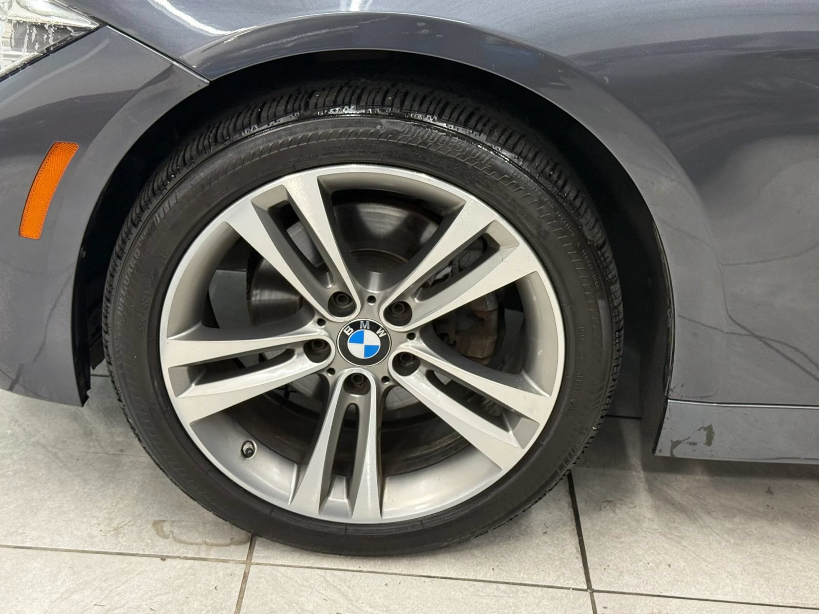Used 2018 BMW 330i xDrive Sedan AWD/4WD image 33