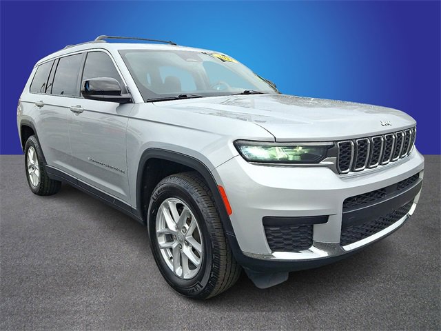 Used 2021 Jeep Grand Cherokee L Laredo w/ Luxury Tech Group I image 3