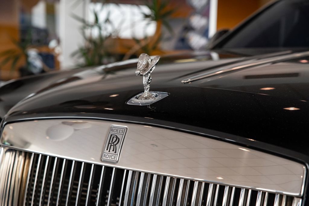 Used 2018 Rolls-Royce Ghost image 5