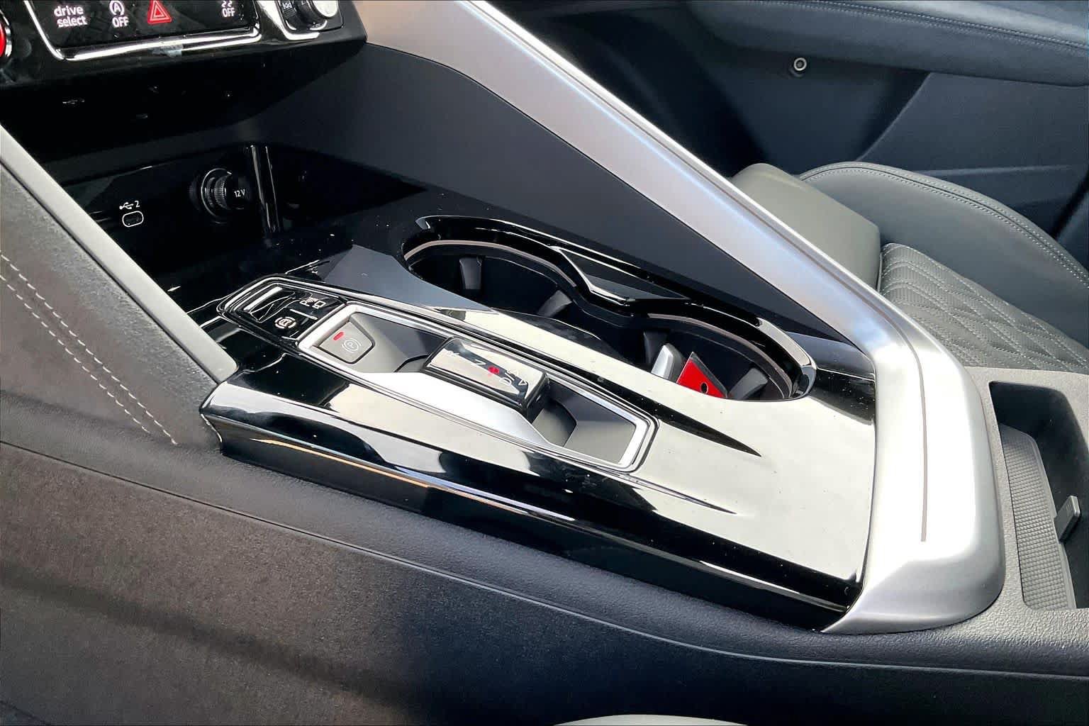 New 2026 Audi SQ5 Prestige AWD/4WD image 7